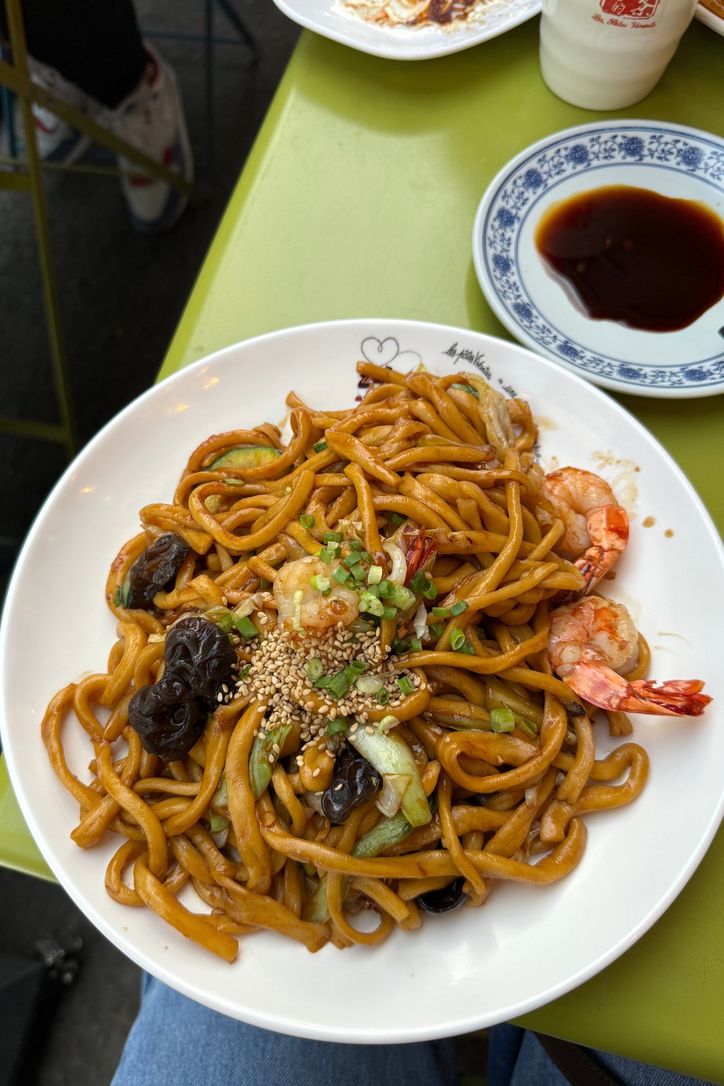 international food spots in paris